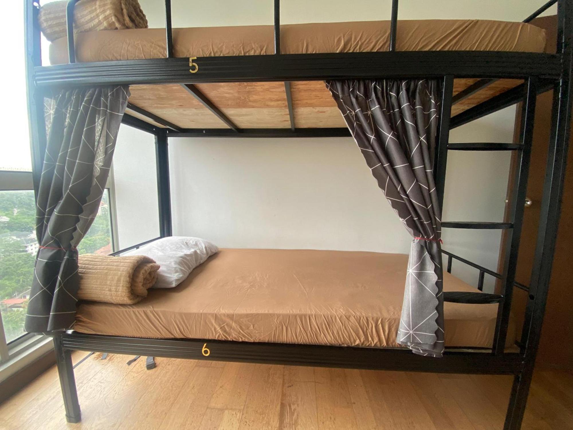 Regalia Exclusive Hostel Kuala Lumpur Extérieur photo