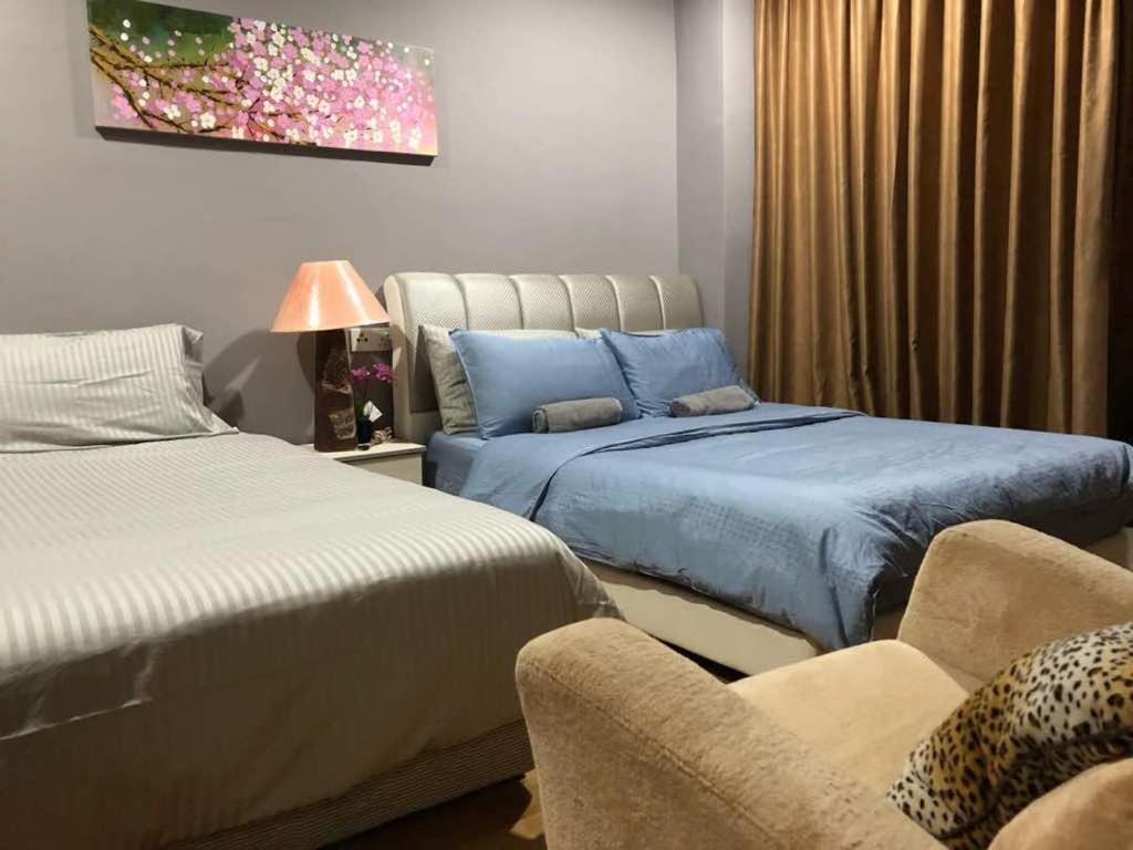 Regalia Exclusive Hostel Kuala Lumpur Extérieur photo