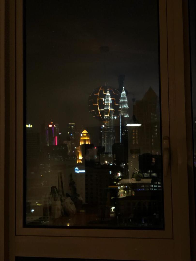 Regalia Exclusive Hostel Kuala Lumpur Extérieur photo